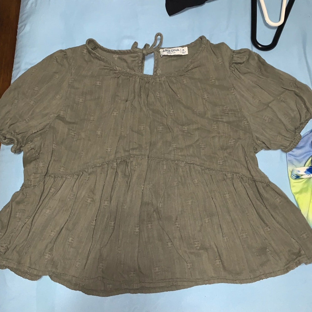 green flowy top
